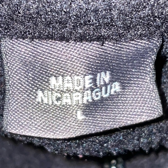 Eddie Bauer Fleece Vest with 2 front zipper pockets.  Size Large. - Picture 2 of 8